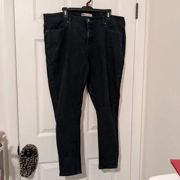 Levi's dark indigo wash jeggings size 22 - Picture 1 of 8